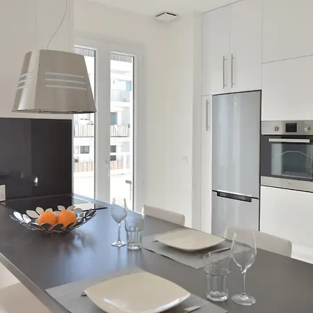 Apartmán Serrendy Designer's 15-minute Walk To The Palais & Beaches! Cannes